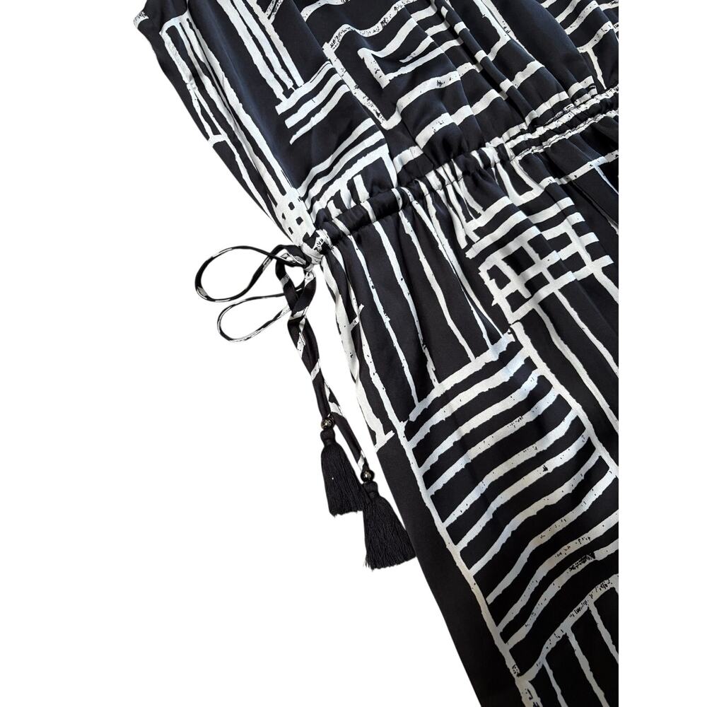 Chico's Size 4 Black and White Satin Geometric Maxi Dress - Picture 6 of 9